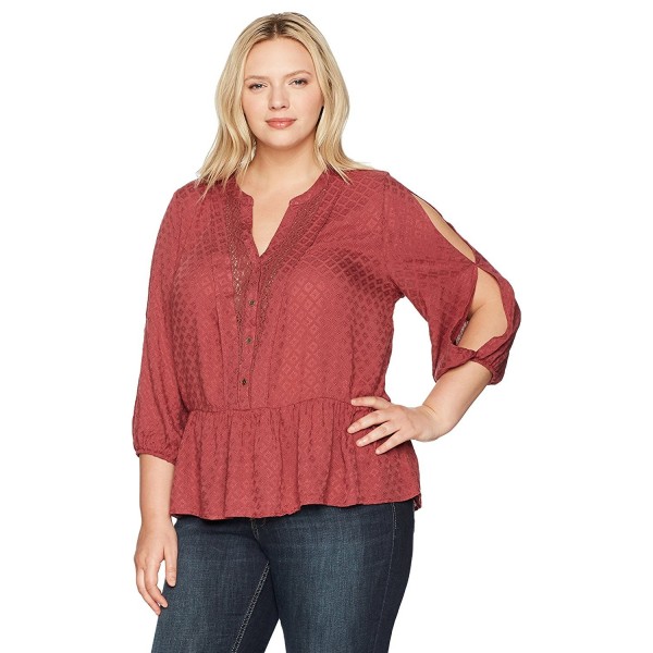 Democracy Womens Exposed Flounce Crochet